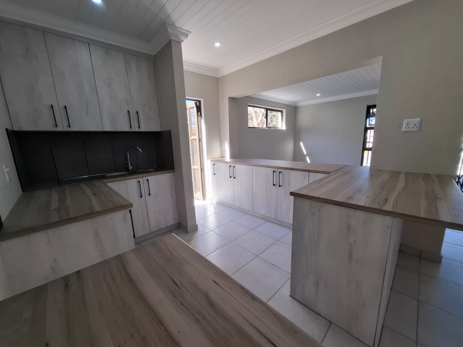 2 Bedroom Property for Sale in Helicon Heights Free State